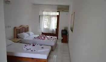Patio 2* 达利安
